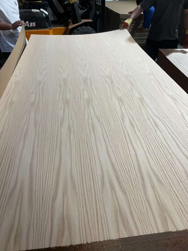 Hot sale 1220X2440X18mm E0 natural veneer red oak veneer plywood for Furniture 